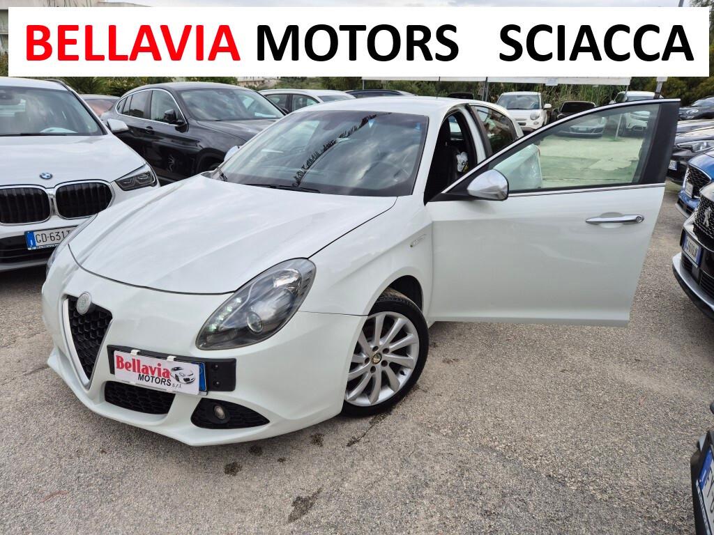 Alfa Giulietta 1.6 JTDm-2 105 CV EXCLUSIVE