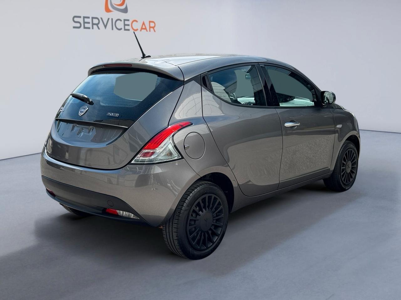 Lancia Ypsilon 1.0 FireFly 5 porte S&S Hybrid