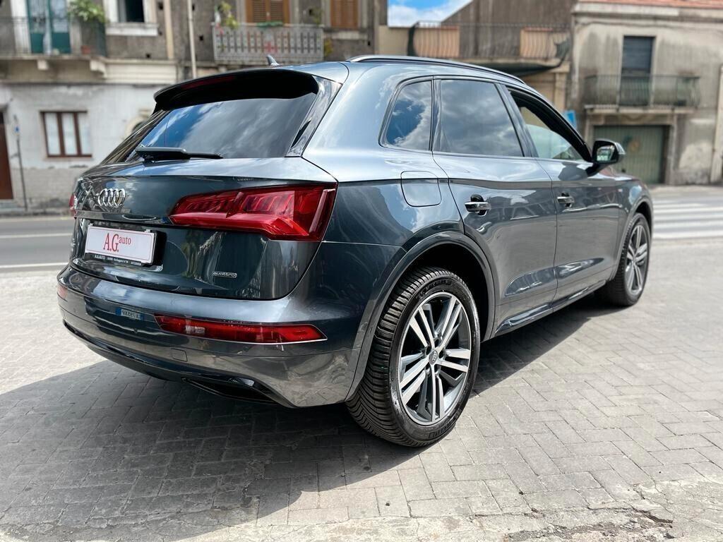 Audi Q5 2.0 TDI quattro S tronic S line SUPER FULL