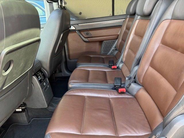 VOLKSWAGEN Touran 2.0 TDI 177 CV DSG Highline 7 posti tetto panoram