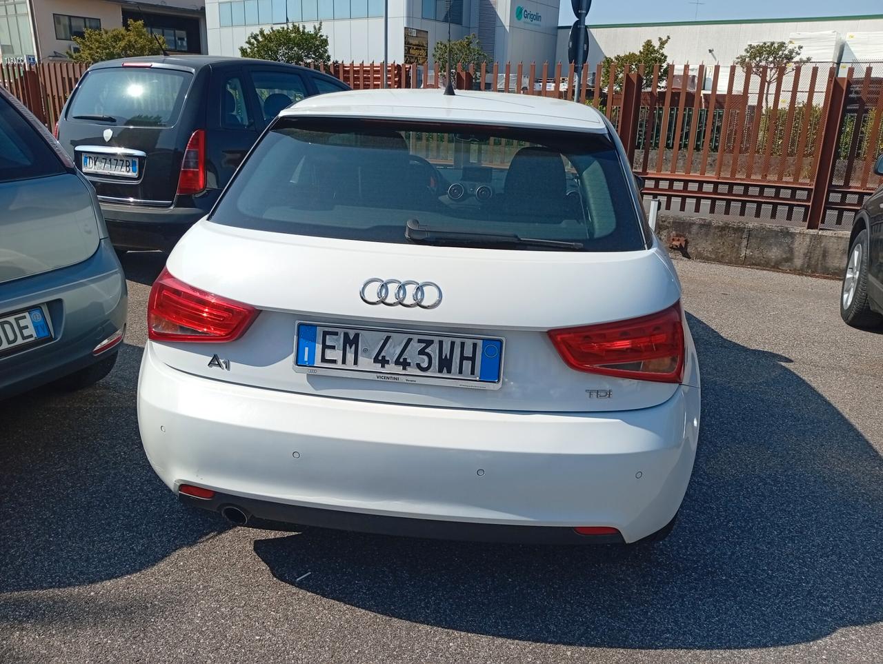 Audi A1 1.6 TDI S tronic Attraction NEOPATENTATI OK