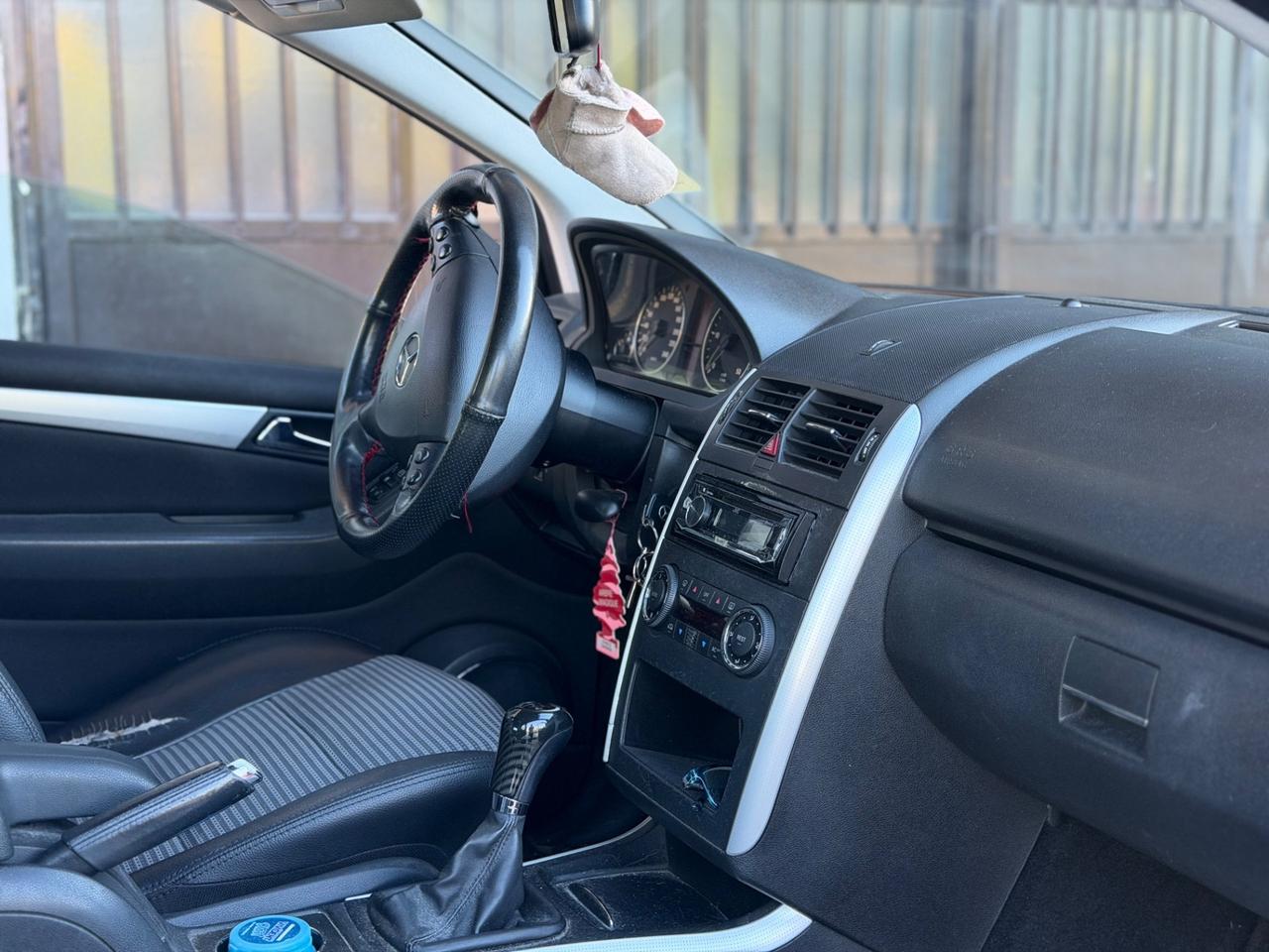 Mercedes-benz A 180 CDI Avantgarde