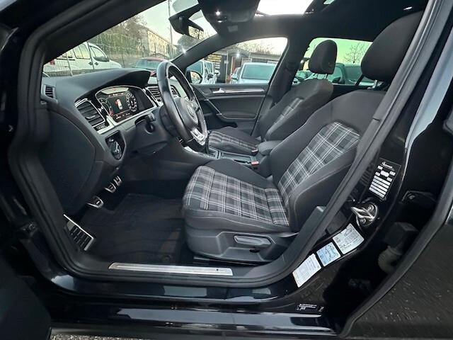 Volkswagen Golf 7.5 GTD 2.0 TDI 184cv -TETTO-