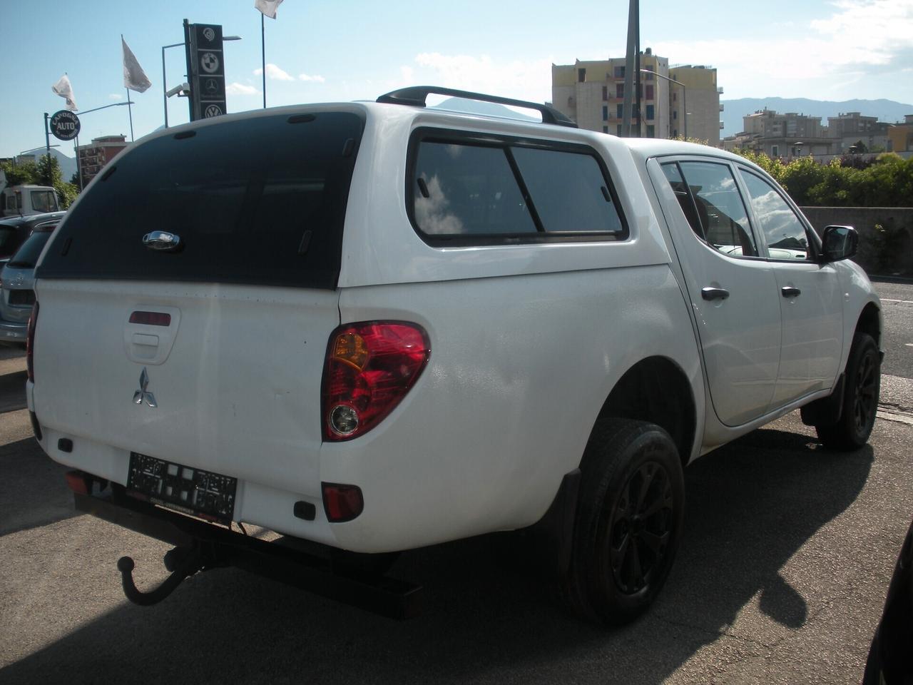 Mitsubishi L200 2.5 DI-D/136CV DC Invite DPF ''GLADIATOR''