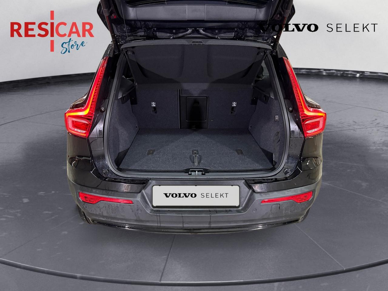 VOLVO XC40 2.0 b4 Ultra Black Edition auto FULL OPTIONAL