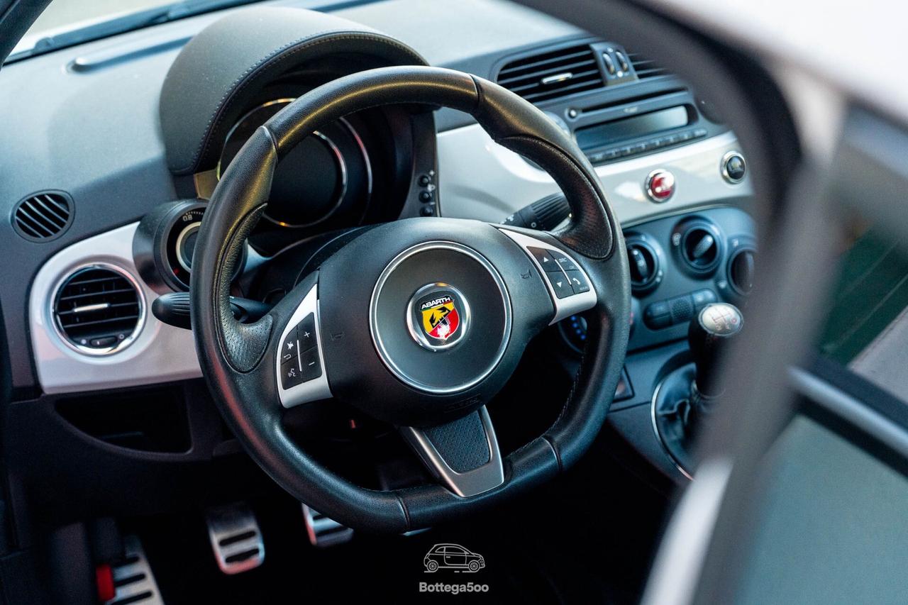 Abarth 500 1.4 Turbo T-Jet Custom