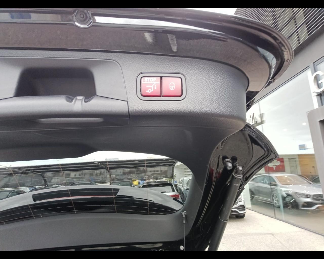 Mercedes-Benz GLA-H247 2023 - GLA 180 d AMG Line Advanced Plus auto