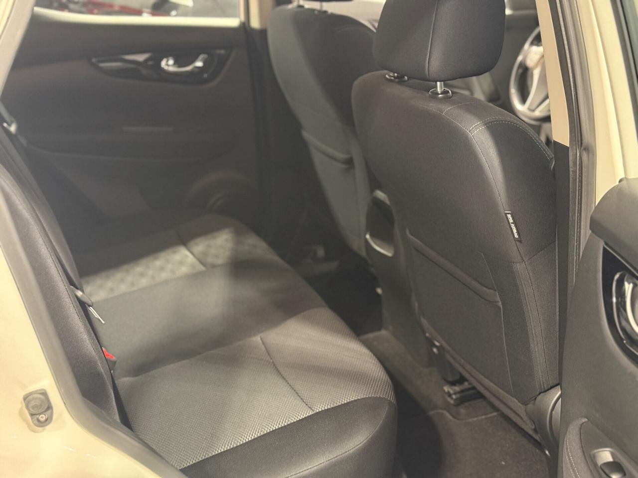 Nissan Qashqai 1.5 dCi Unico Proprietario !