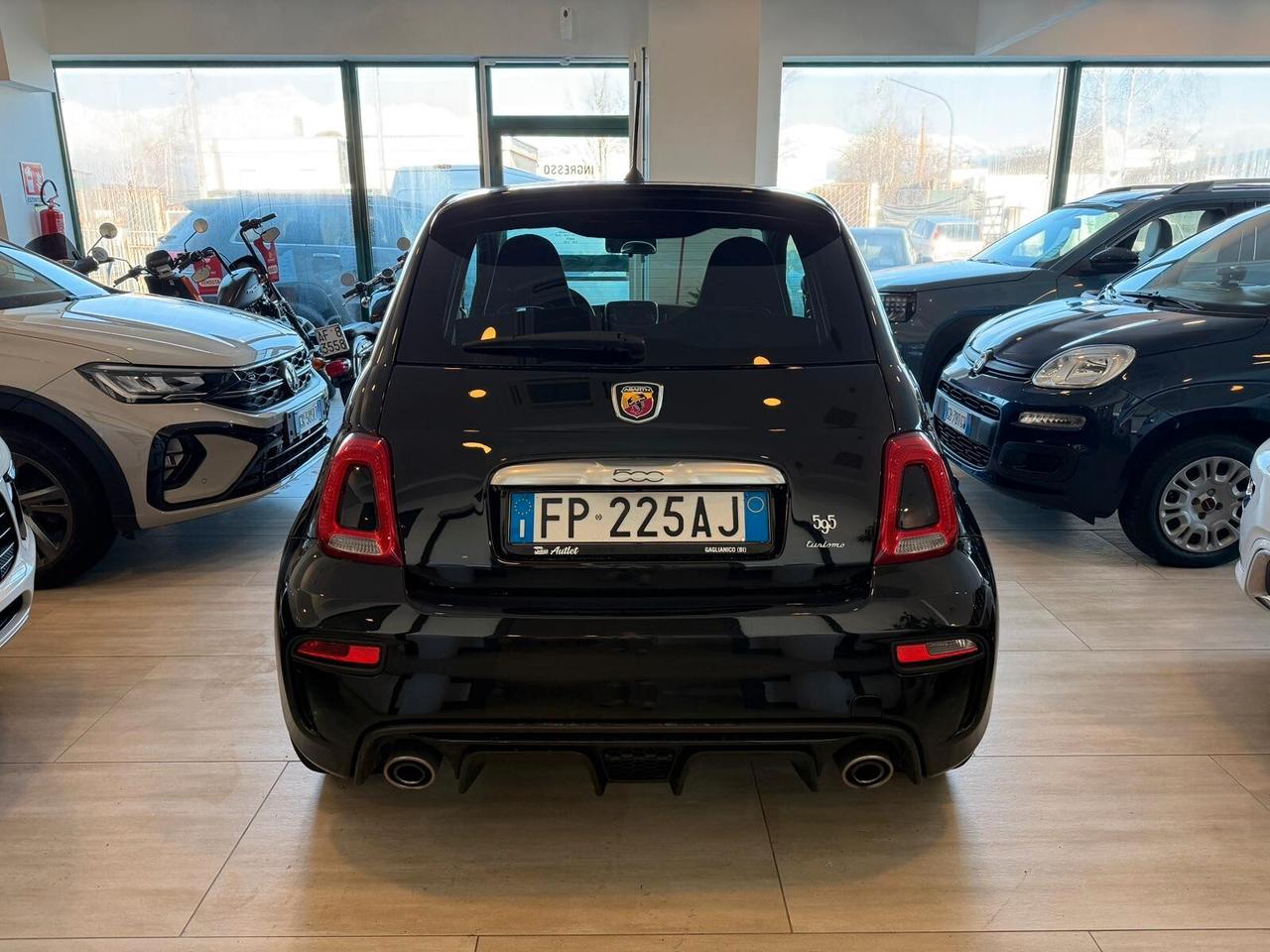 Abarth 595 1.4 Turbo T-Jet 165 CV Turismo