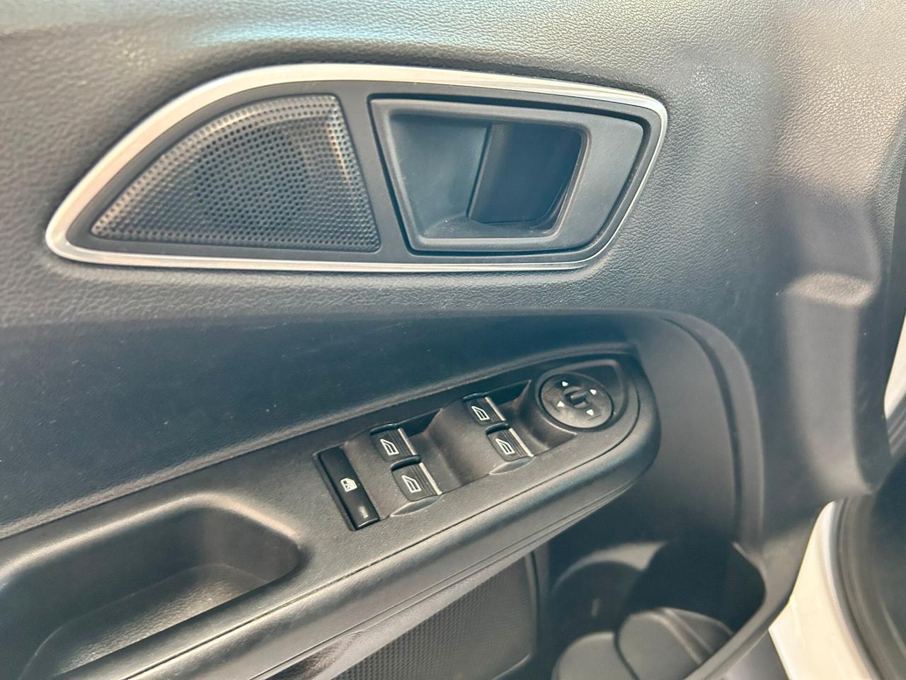 Ford B-Max 1.4 GPL x neopatentati 2017