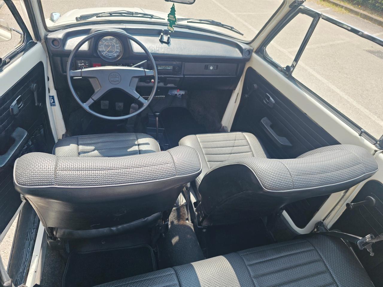 Volkswagen Maggiolino Maggiolone 1.6 cc Due proprietari