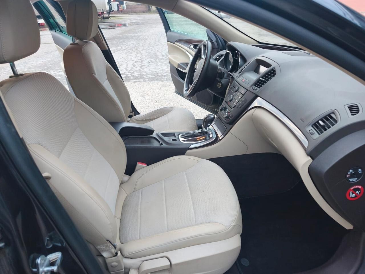 Opel Insignia Sw 2013----2.0 Diesel Automatica