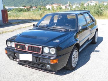 Lancia Delta EVOLUZIONE 16 V
