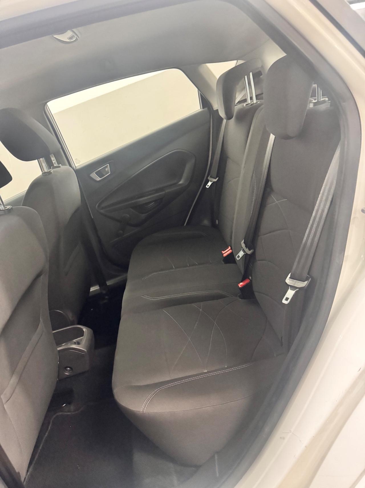 Ford Fiesta 1.5 TDCi 75 Cv 5P. Titanium - 2014