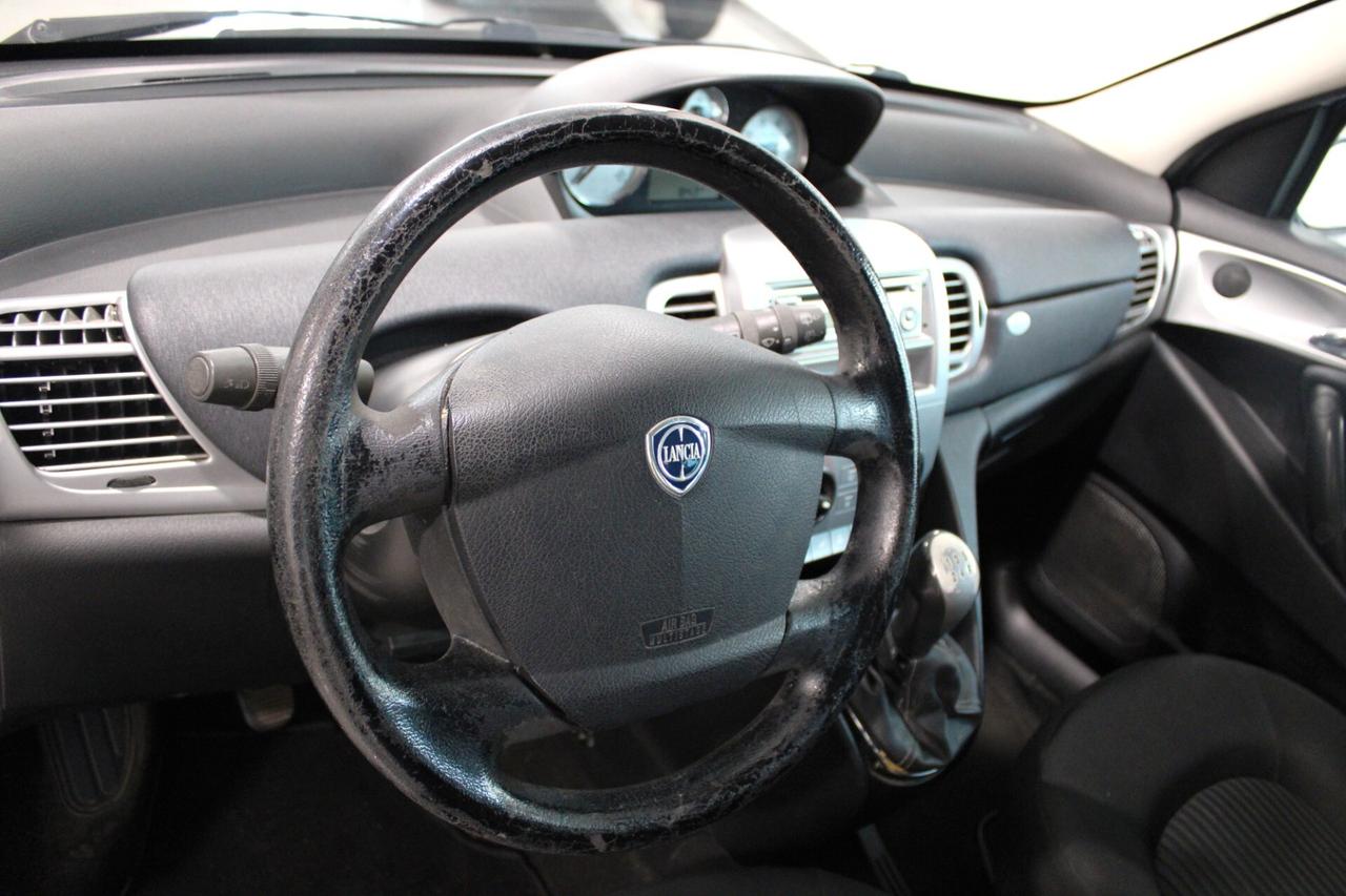 Lancia Ypsilon 1.3 Mjet Argento - 2009
