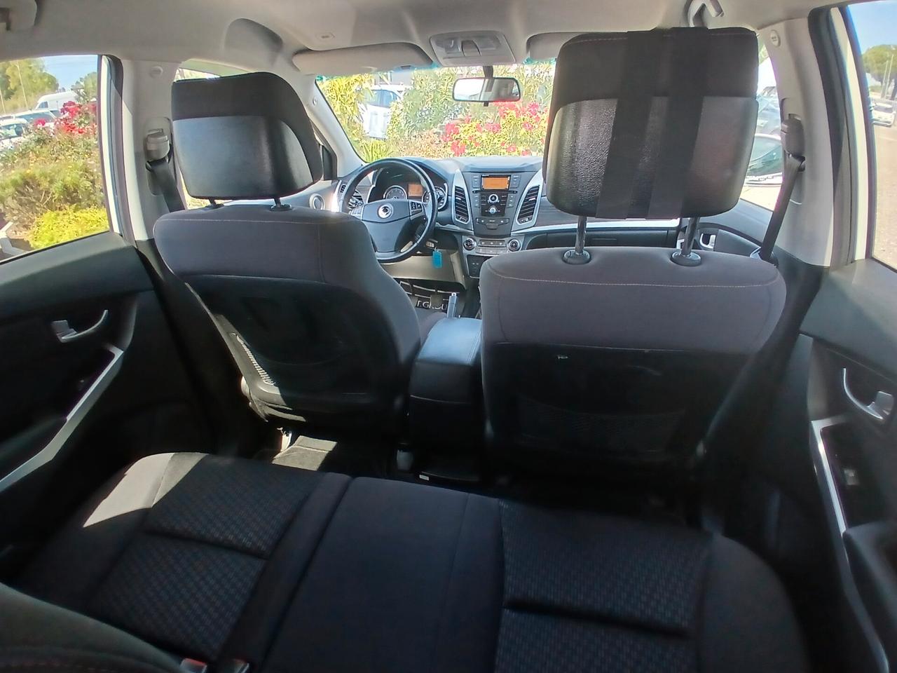 Ssangyong Korando 2.0 AWD MT GPL Plus