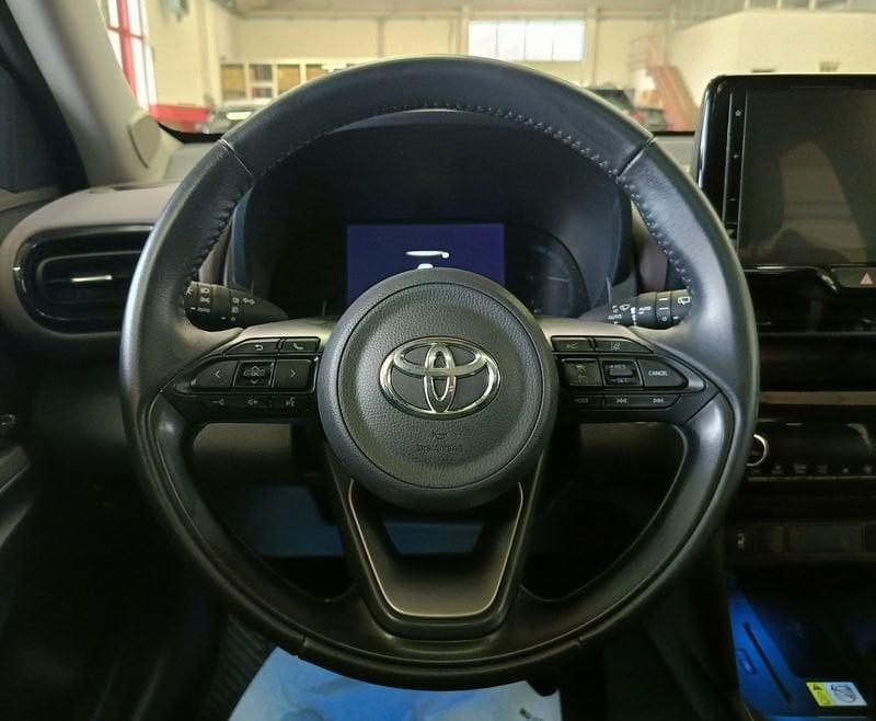 Toyota Yaris Cross 1.5 Hybrid 5p. E-CVT Lounge NEOPATENTATI