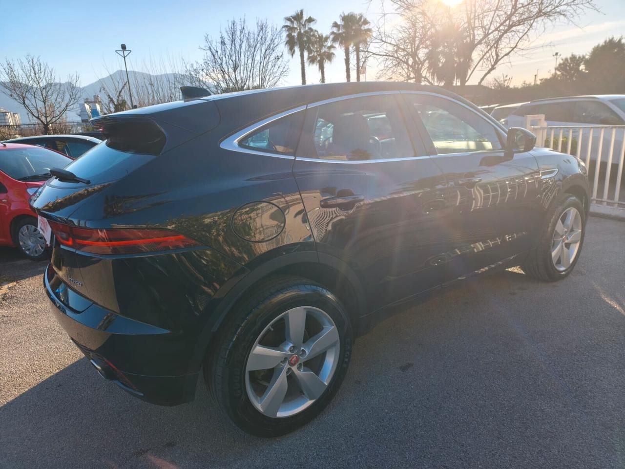 JAGUAR E-PACE R-DYNAMIC AWD 150CV FULL