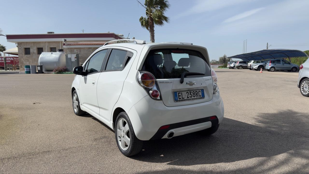 Chevrolet Spark 1.2 LT GPL Eco Logic