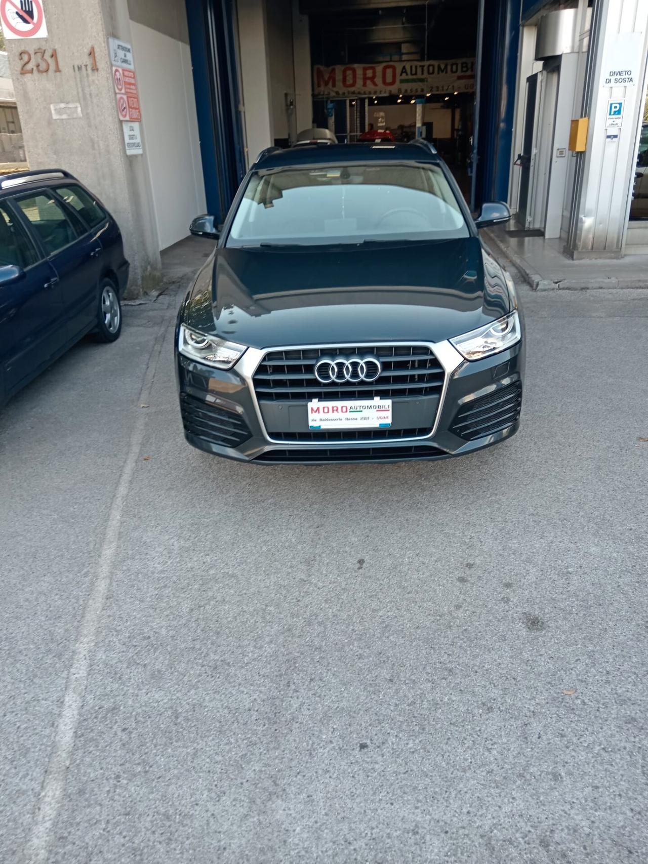 Audi Q3 2.0 TDI 120 CV PER COMMERCIANTI