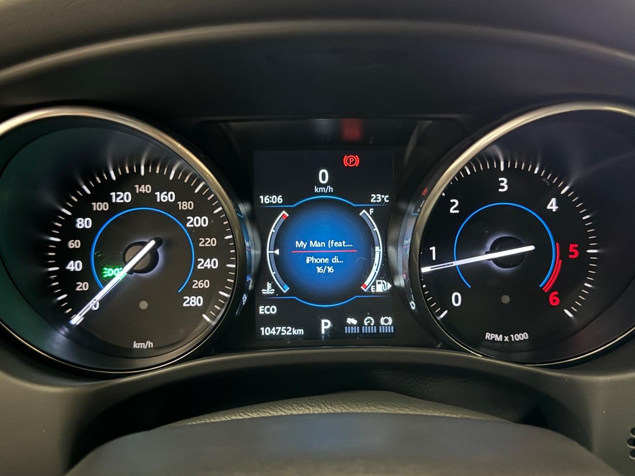 Jaguar XE 2.0 D Turbo 180 CV AWD aut. Portfolio Tetto Garantita