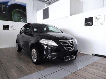 LANCIA Ypsilon 3ª serie - Ypsilon 1.2 69 CV 5 porte Silver