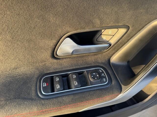 Mercedes-benz A 200 d AMG Premium