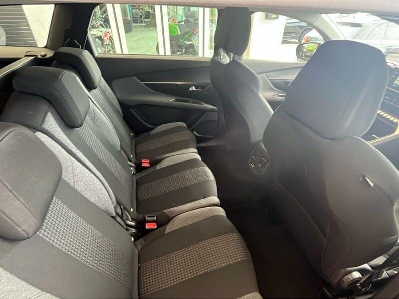 Peugeot 5008 BlueHDi 130 Active Pack EAT8 S/S aut.