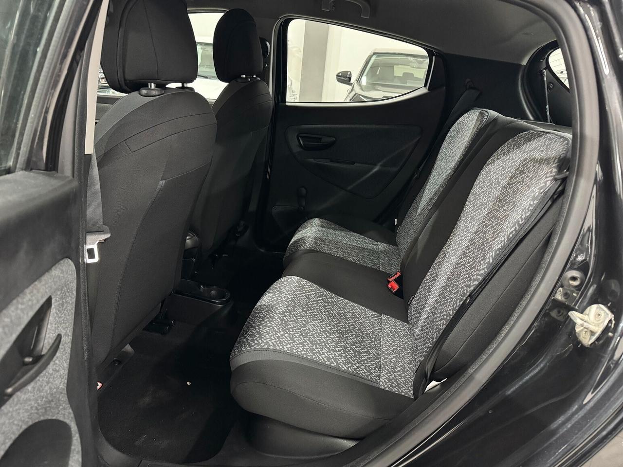 Ypsilon 1.0 Hybrid Silver BELLA PRONTA CONSEGNA