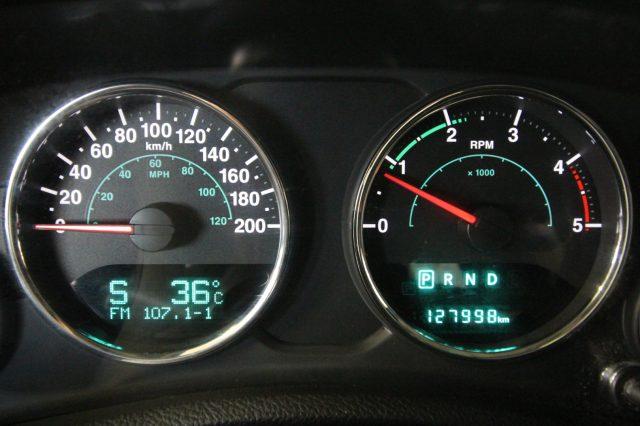 JEEP Wrangler 2.8 CRD DPF Sahara Auto