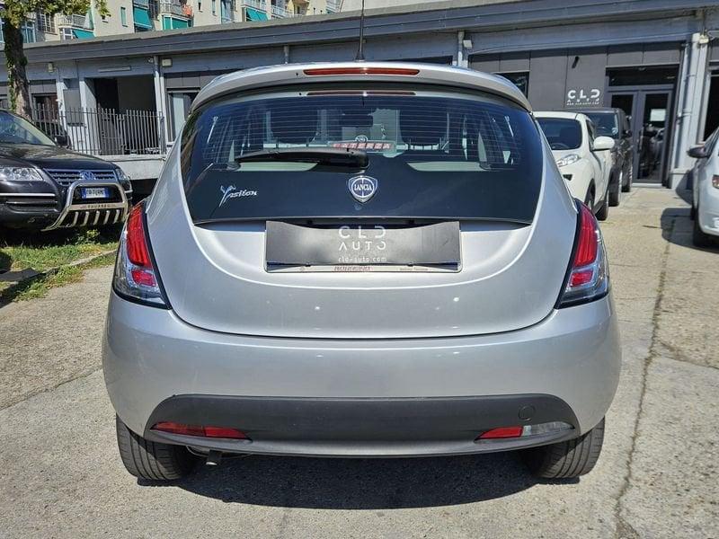 Lancia Ypsilon 1.2 69 cv Silver