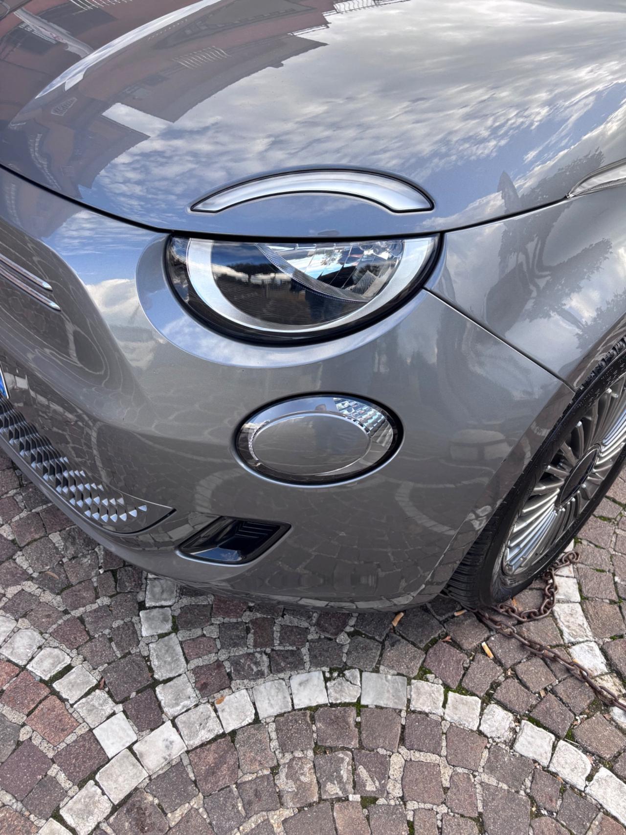 Fiat 500e Icon