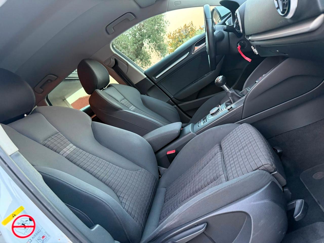 Audi A3 SPB 1.6 TDI 105Cv Ambition