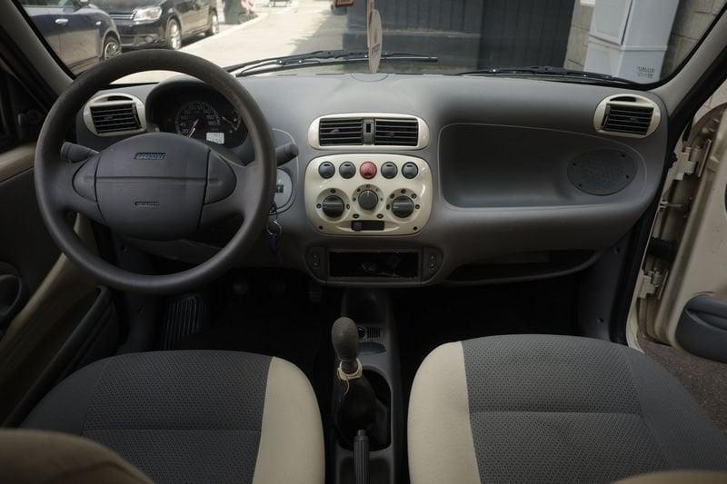 FIAT Seicento FIAT Seicento Seicento 1.1 Actual ANNO 2005