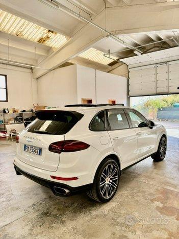 Porsche Cayenne 3.0 Diesel 262 cv, platinium
