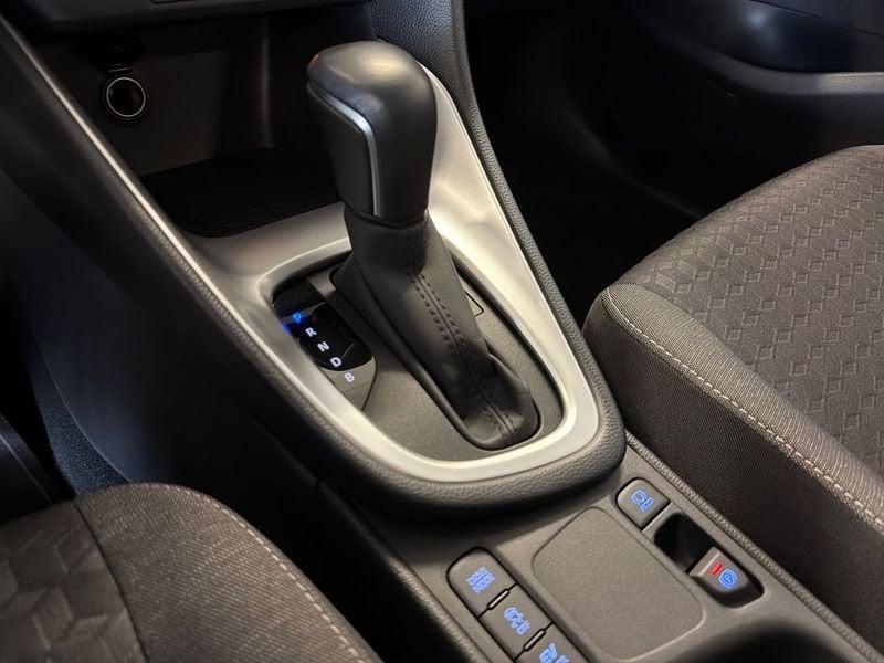 Toyota Yaris Hybrid Active MY22