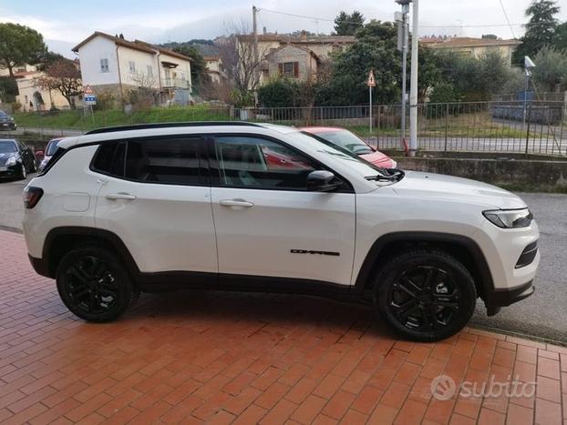 Jeep Compass 1.6 Multijet II 2WD Night Eagle