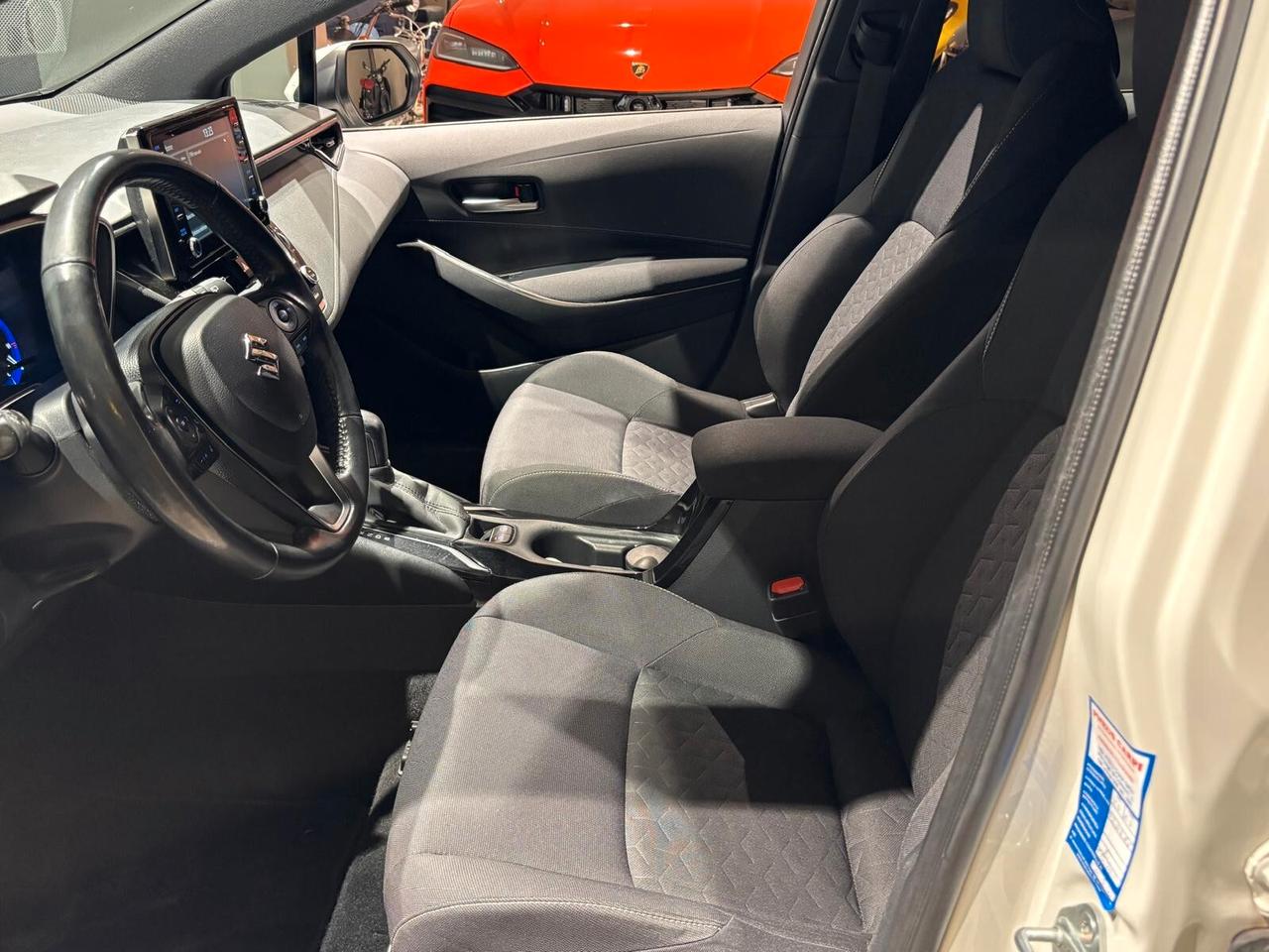 Suzuki Swace 1.8 Hybrid