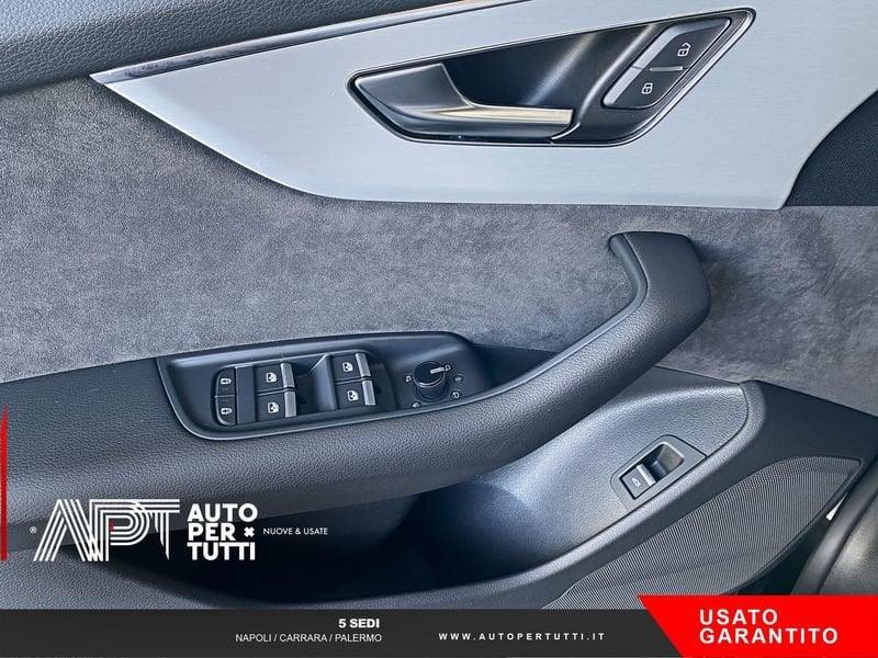 Audi Q8 Q8 45 3.0 tdi mhev Sport quattro tiptronic
