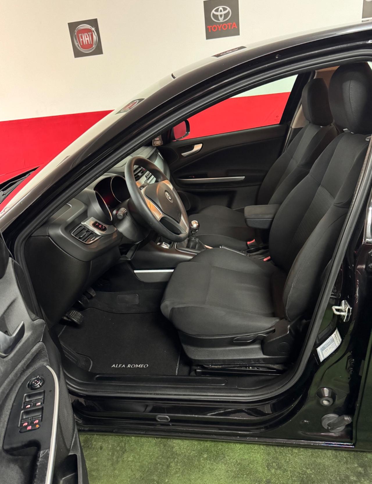 Alfa Romeo Giulietta 1.4 BENZINA 120 CV DA VETRINA