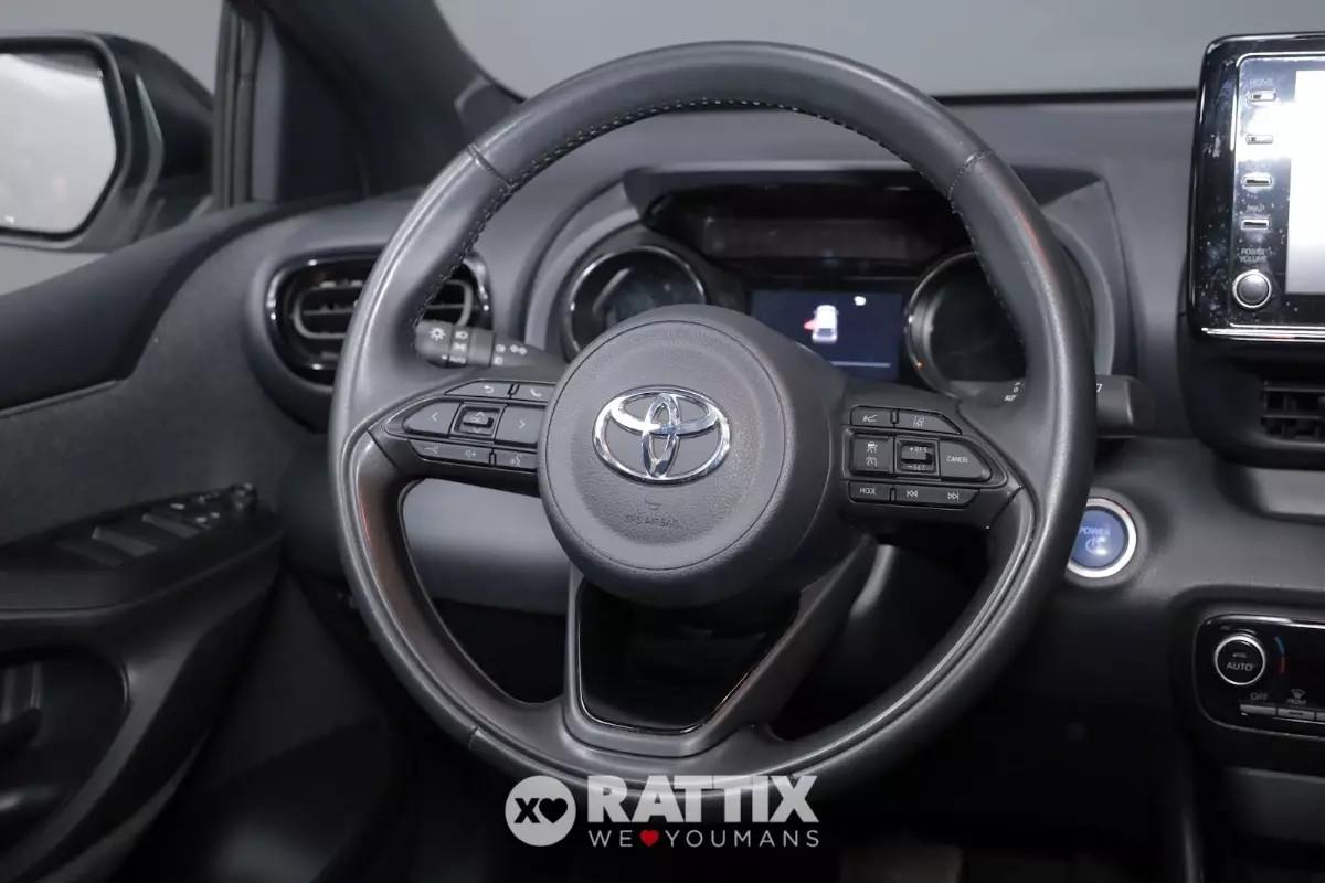 Toyota Yaris 1.5 Hybrid Lounge + tetto panoramico