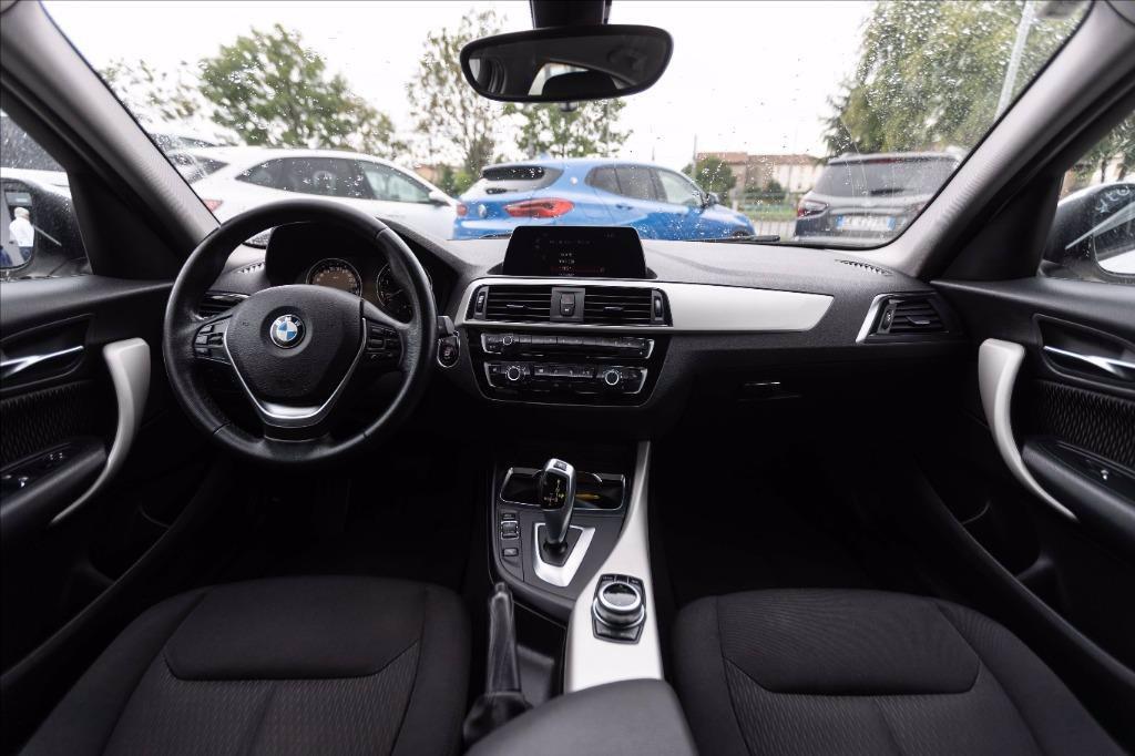 BMW 118i Advantage 5p auto del 2017