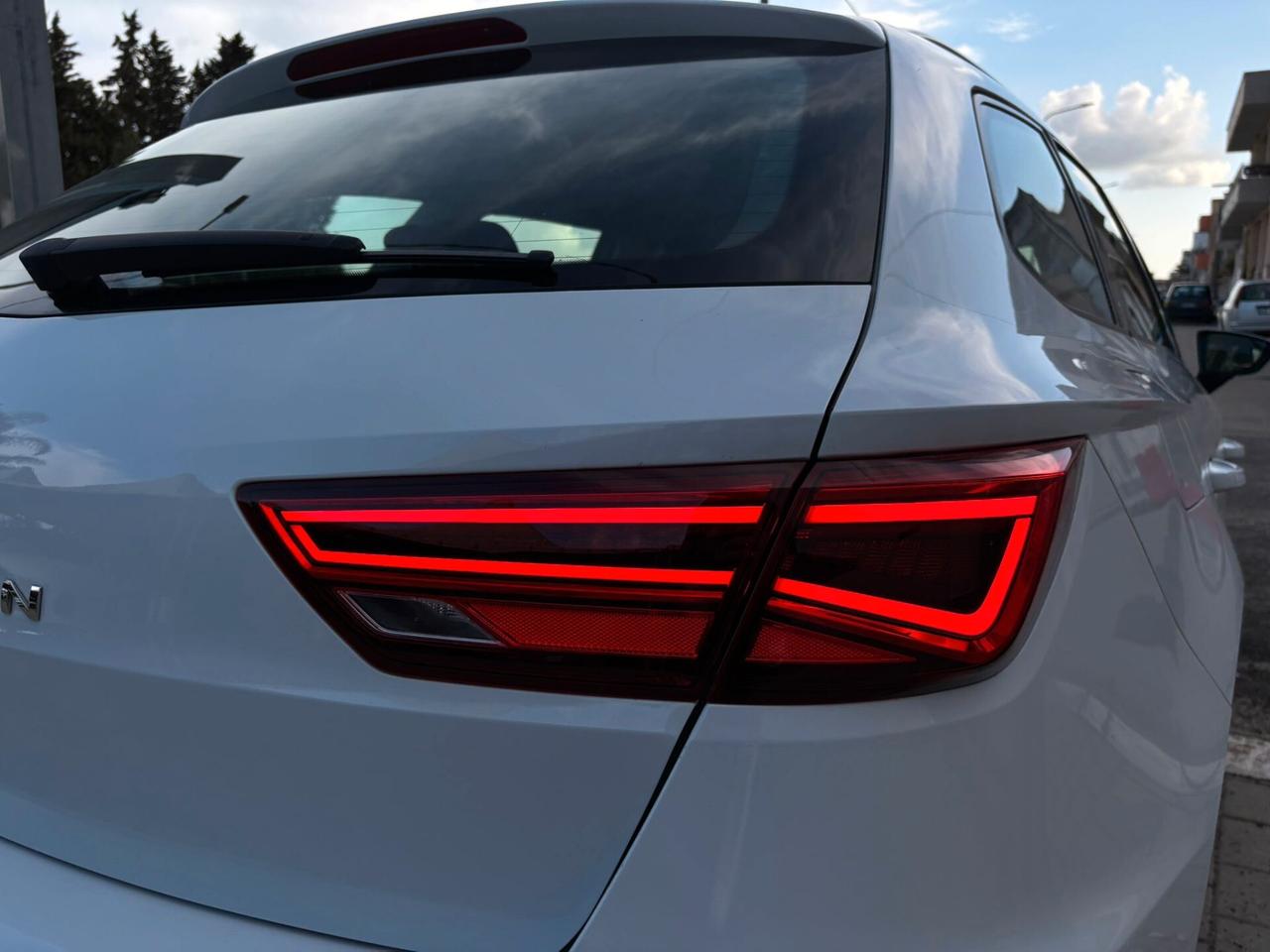 Seat Leon 1.6 TDI 115cv ST Virtual/Led - 2020