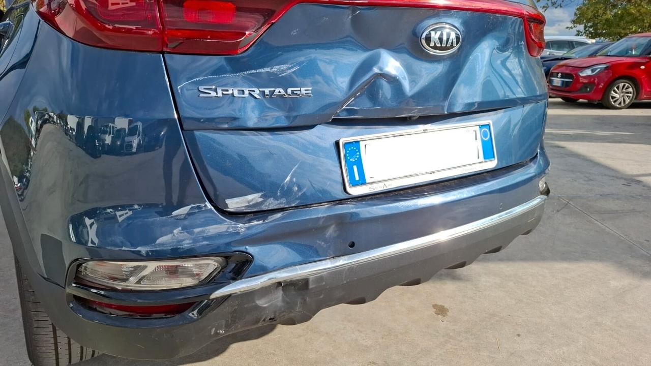 Kia Sportage 1.6 CRDI 115 CV - SINISTRATA