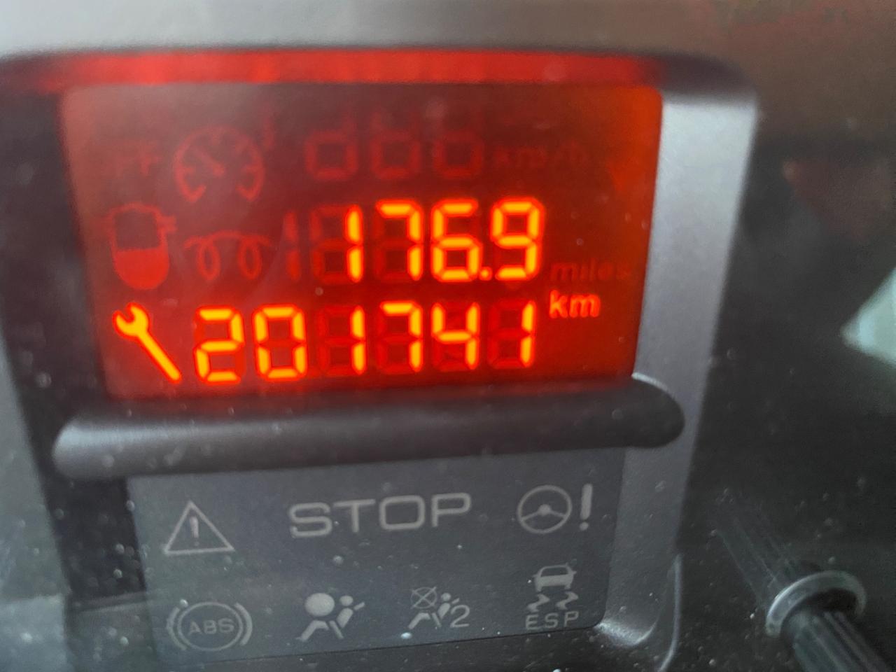 Peugeot Partner Tepee 1.6 HDi 92CV Outdoor