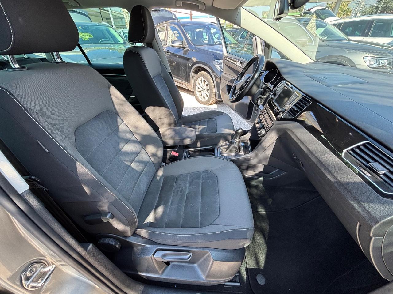 VW GOLF SPORTVAN 1.6TDI 110CV EXECUTIVE FULL OPTIONAL