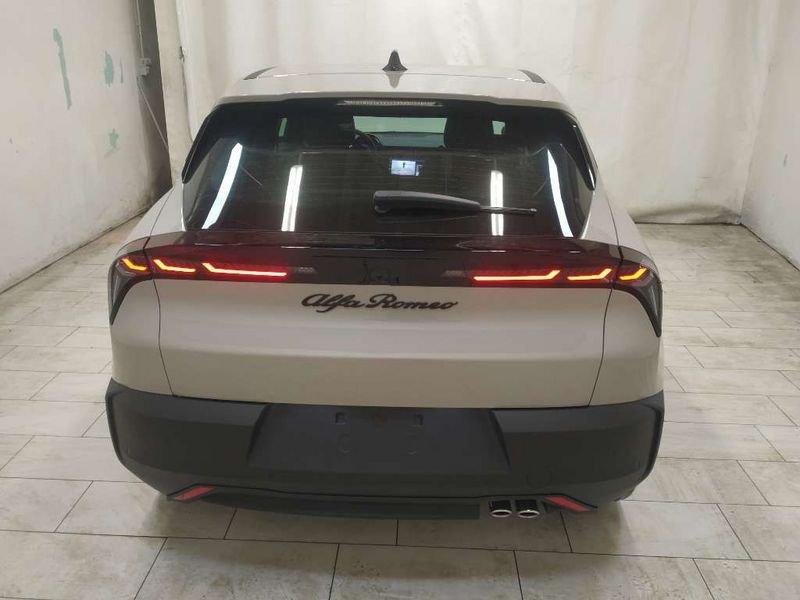 Alfa Romeo Junior 1.2 ibrida 145cv edct6