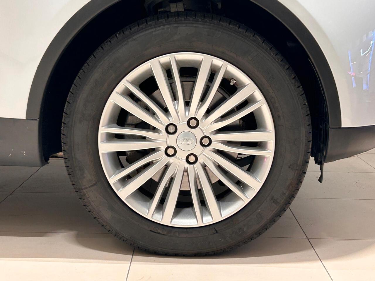 Land Rover Discovery 2.0 SD4 240 CV HSE 7 posti