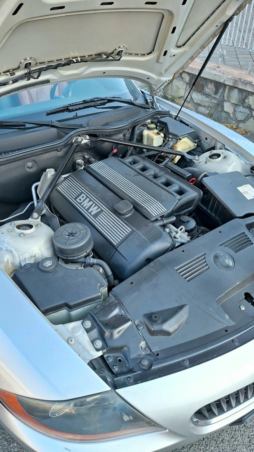 Bmw Z4 2.5i Roadster - PARI AL NUOVO