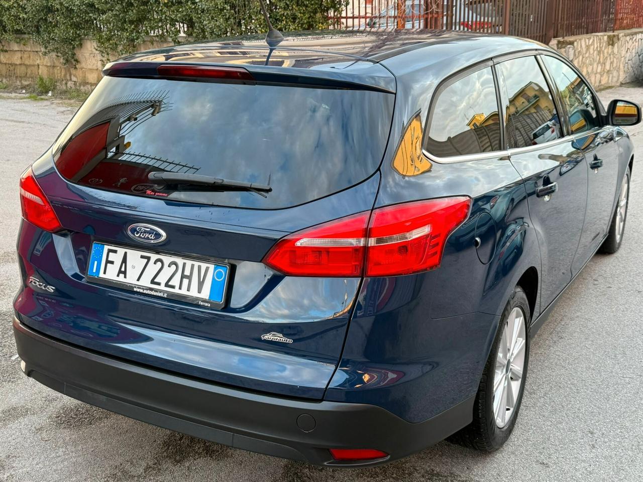 Ford Focus 1.5 TDCi 120cv Powershift SW - 2015